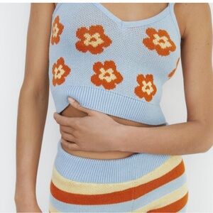 Zara Floral Jacquard Knit Top - size L - never worn